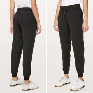 Lululemon On the Fly Woven Jogger, 4, Black